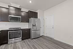 1106 Tigerlilly Pl, Durham, NC 27703 - Photo 8