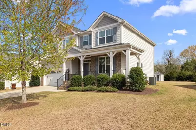 128 Heathgreen Drive, Clayton, NC 27527 - Photo 2