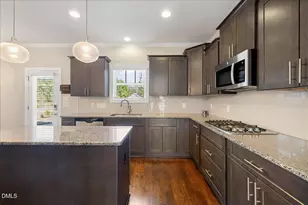 128 Heathgreen Dr, Clayton, NC 27527 - Photo 10