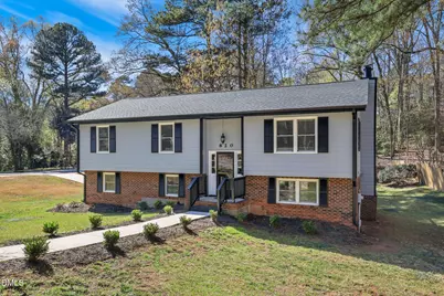 820 Nuttree Place, Raleigh, NC 27606 - Photo 2