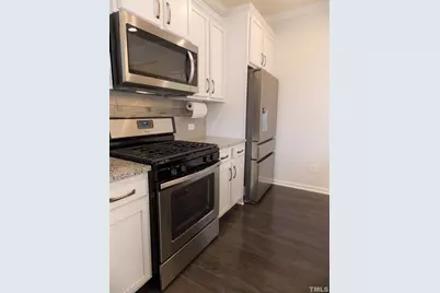 592 Grand Central Station, Apex, NC 27502 - Photo 8