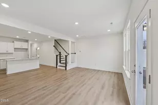 945 Kensley Grv Ln, Fuquay-Varina, NC 27526 - Photo 8