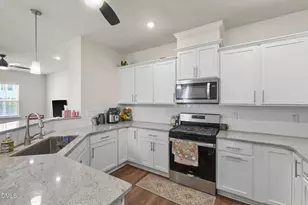 321 Parker Sta Ave, Fuquay Varina, NC 27526 - Photo 16