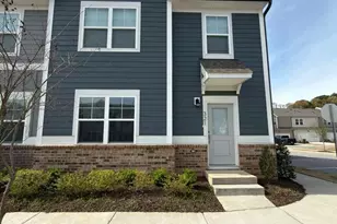 321 Parker Sta Ave, Fuquay-Varina, NC 27526 - Photo 1