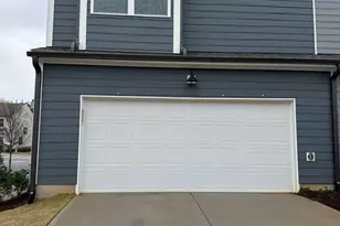 321 Parker Sta Ave, Fuquay-Varina, NC 27526 - Photo 2