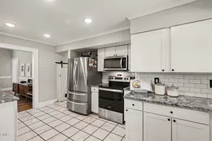 910 S 2nd St, Smithfield, NC 27577 - Photo 8