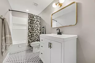 113 W Hatterleigh Ave, Hillsborough, NC 27278 - Photo 34