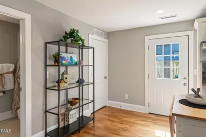 410 Bledsoe Avenue, Raleigh, NC 27601 - Photo 12