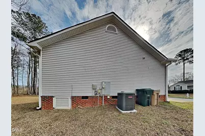 121 Quiet Refuge, Garner, NC 27529 - Photo 14