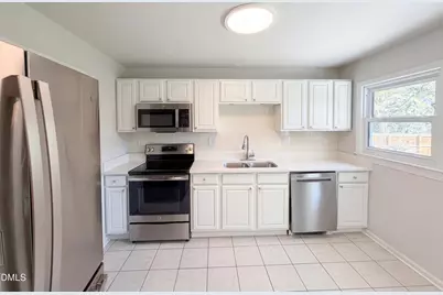 910 Devonport Drive, Raleigh, NC 27610 - Photo 2