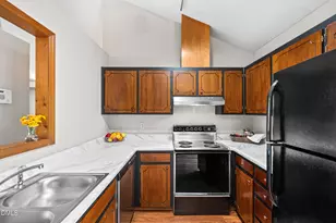 3506 Mill Run, Raleigh, NC 27612 - Photo 12