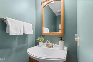 5937 Dixon Dr, Raleigh, NC 27609 - Photo 14