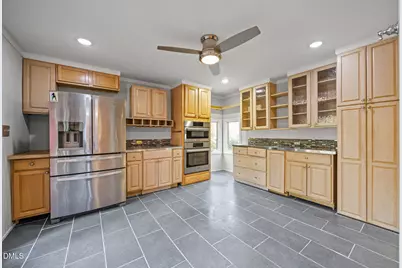 216 May Court, Chapel Hill, NC 27514 - Photo 6