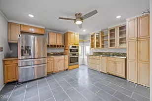 216 May Ct, Chapel Hill, NC 27514 - Photo 6