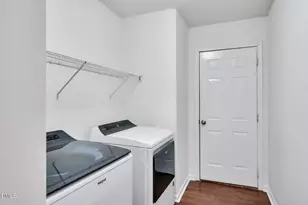 2022 Remington Oaks Cir, Cary, NC 27519 - Photo 14