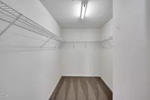 2022 Remington Oaks Cir, Cary, NC 27519 - Photo 18