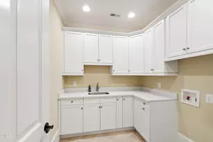 440 Drummond Dr, Raleigh, NC 27609 - Photo 50