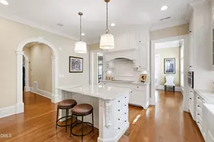 440 Drummond Dr, Raleigh, NC 27609 - Photo 14