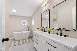 193 John L Rd, Maxton, NC 28364 - Photo 20