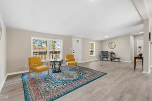 193 John L Rd, Maxton, NC 28364 - Photo 8