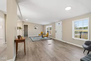 193 John L Rd, Maxton, NC 28364 - Photo 10