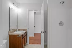 211 Michigan Ave, Cary, NC 27519 - Photo 34