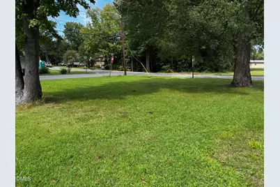 304 Field Street, Graham, NC 27253 - Photo 18