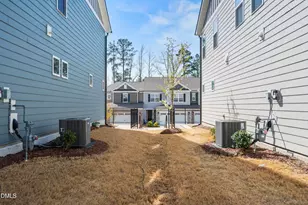 2542 Hutch Ln, Apex, NC 27523 - Photo 6