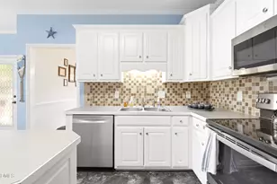 3912 Long Meadow Dr, Mebane, NC 27302 - Photo 18