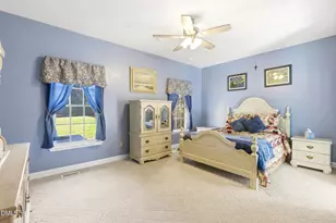 3912 Long Meadow Dr, Mebane, NC 27302 - Photo 34