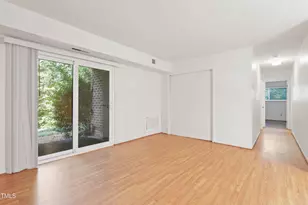 1010 Sandlin Pl, Raleigh, NC 27606 - Photo 4