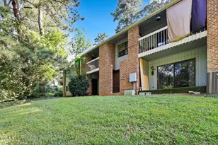 1010 Sandlin Pl, Raleigh, NC 27606 - Photo 22