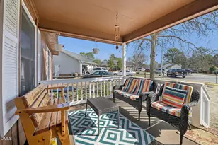 2958 Peacock St, Hope Mills, NC 28348 - Photo 6