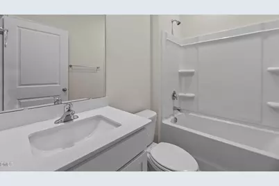 401 Conifer Street, Sanford, NC 27332 - Photo 20