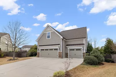 107 Carnie Court, Cary, NC 27513 - Photo 2