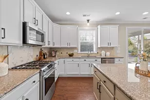 107 Carnie Ct, Cary, NC 27513 - Photo 18