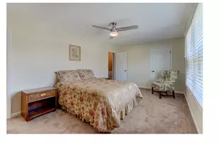 556 Isley Pl, Burlington, NC 27215 - Photo 8