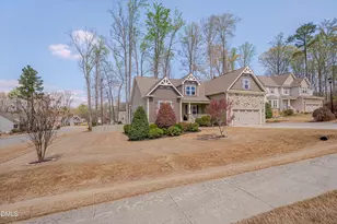 201 Petal Grove Ct, Youngsville, NC 27596 - Photo 4