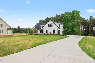 225 Juju Dr, Clayton, NC 27520 - Photo 2