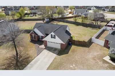 117 Robin Place, Rockfish, NC 28306 - Photo 8