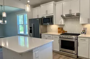 1609 American Beech St, Fuquay-Varina, NC 27526 - Photo 4