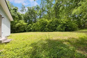 512 S King St, Fayetteville, NC 28301 - Photo 8