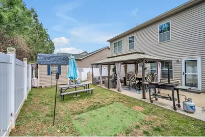 916 Bridlemine Drive, Fuquay-Varina, NC 27526 - Photo 22