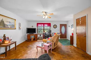 900 Cricket Knoll Rd, Fuquay Varina, NC 27526 - Photo 4