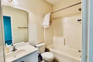 145 Braeside Ct, Cary, NC 27519 - Photo 6