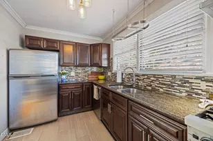 728 E Whitaker Mill Rd, Raleigh, NC 27608 - Photo 10