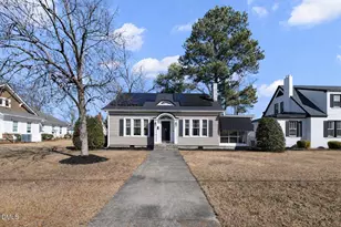 604 W Divine St, Dunn, NC 28334 - Photo 2