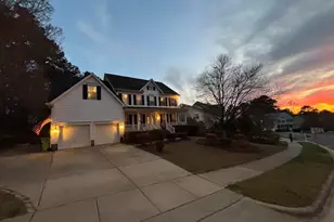 403 Red Barn Way, Apex, NC 27502 - Photo 2