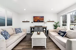 185 N Holiday Dr, Macon, NC 27551 - Photo 2