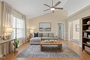 100 Trail Ridge Dr, Benson, NC 27504 - Photo 10
